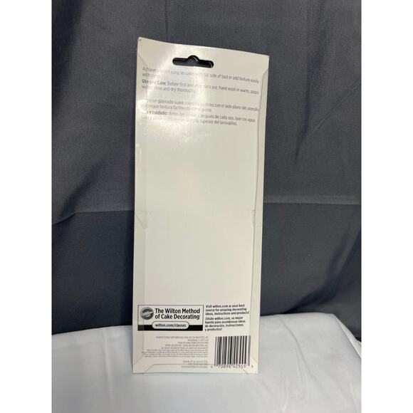 Wilton ~ ICING SMOOTHER COMB #417-2555 - PLASTIC - 2 EDGES (Flat, Rounded) New - Picture 3 of 5